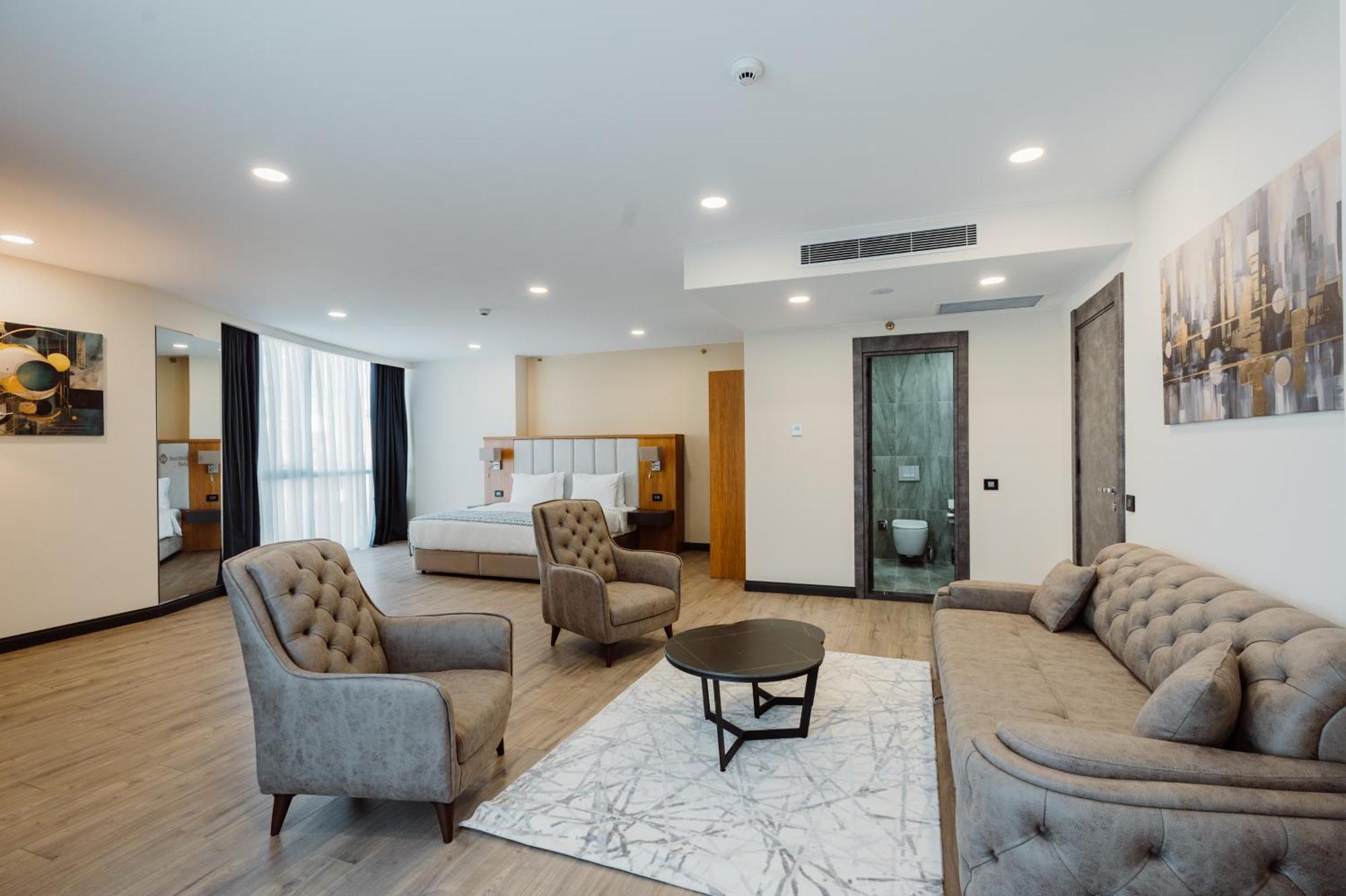 Best Western Plus Batumi Exterior photo