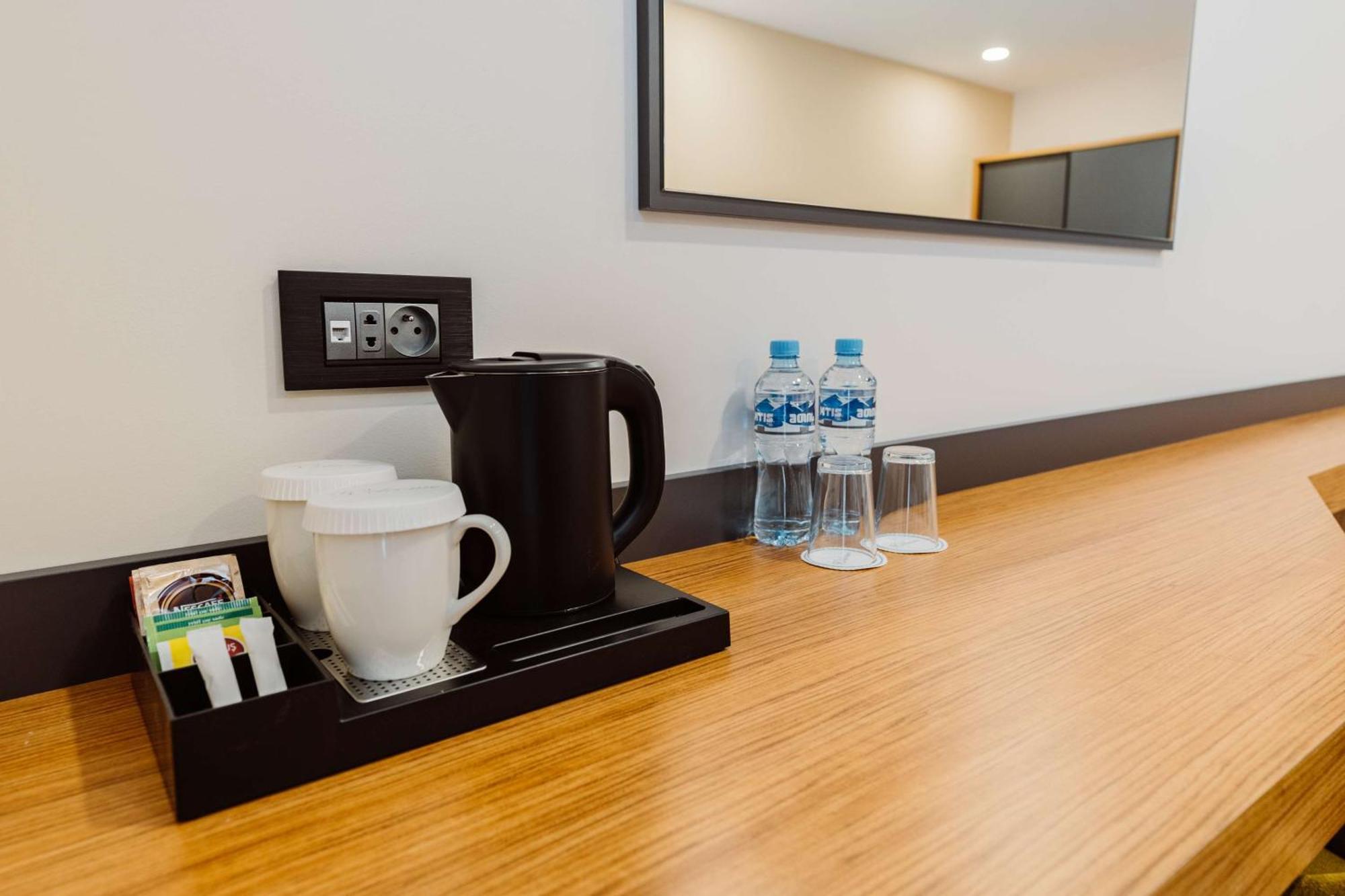 Best Western Plus Batumi Exterior photo