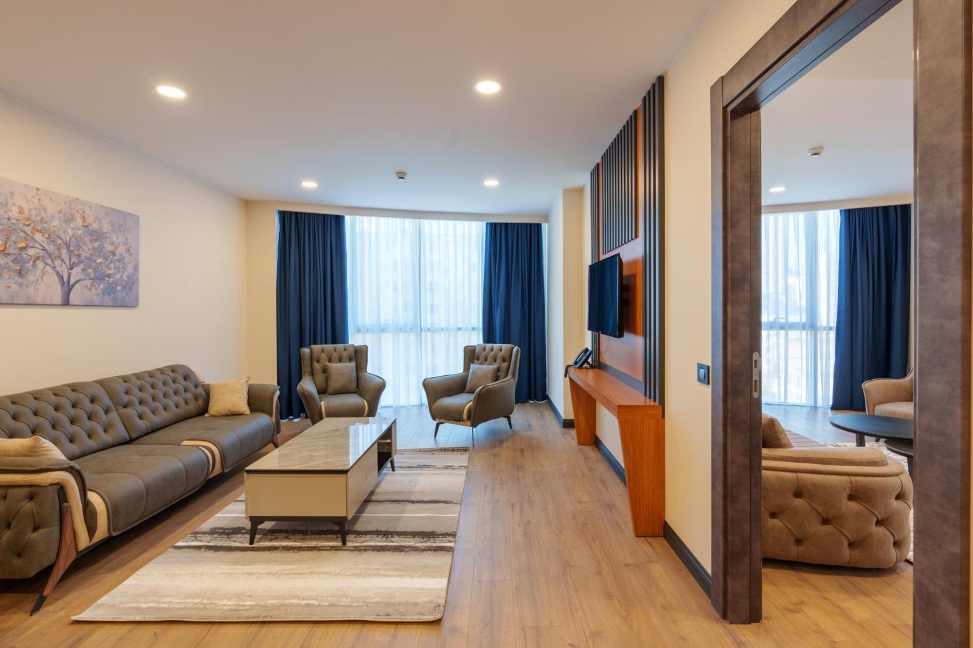 Best Western Plus Batumi Exterior photo