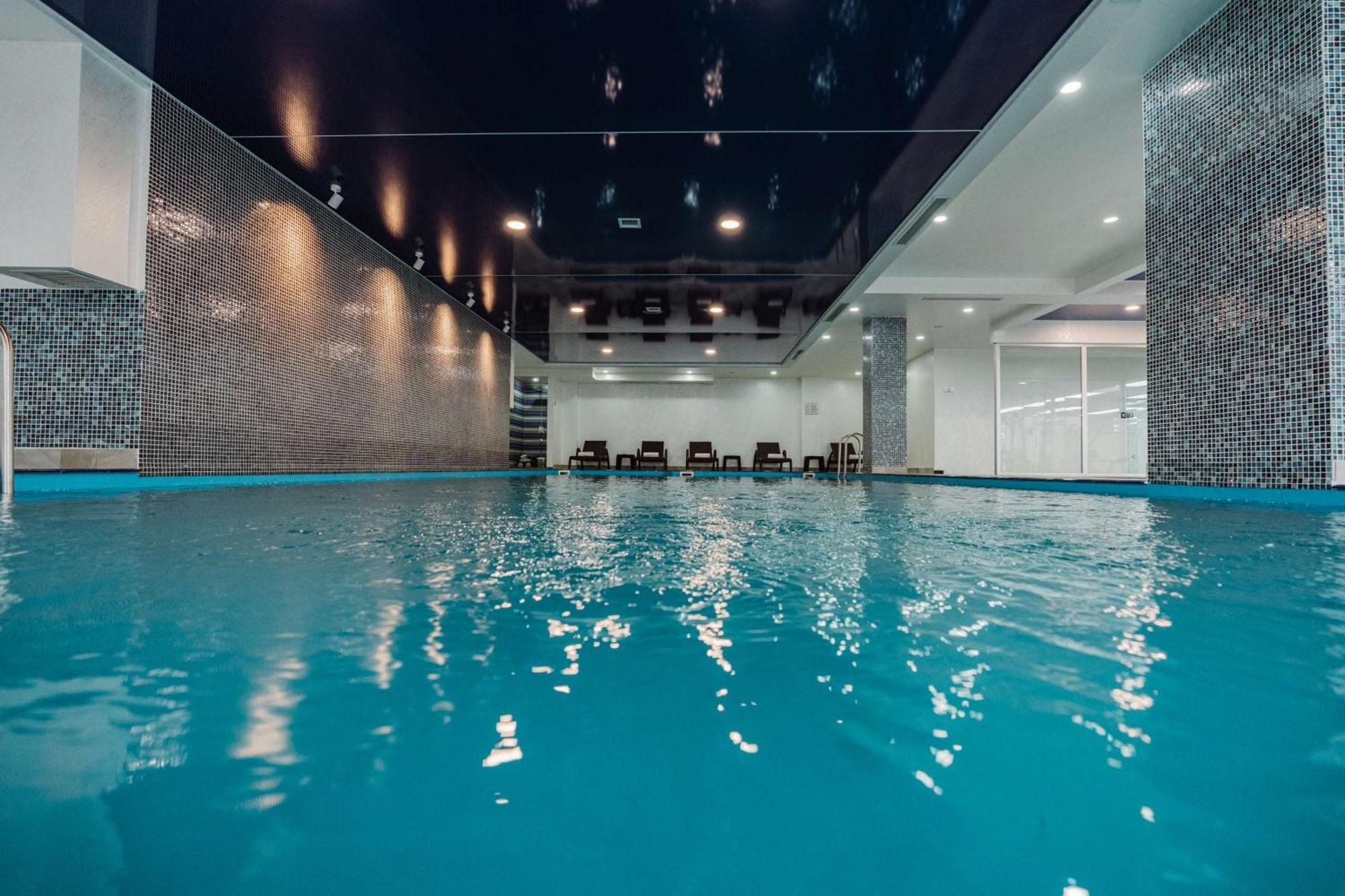 Best Western Plus Batumi Exterior photo