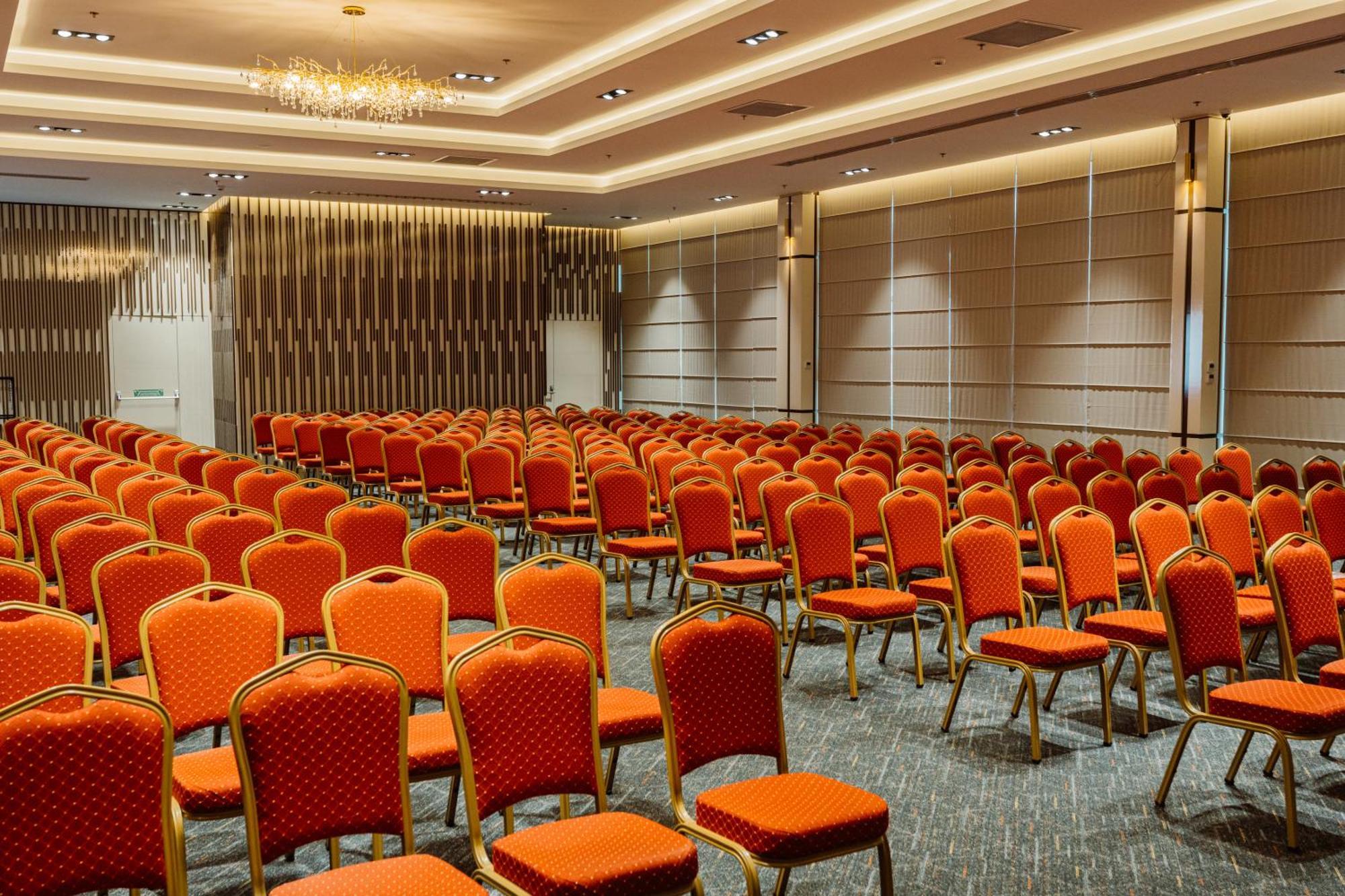 Best Western Plus Batumi Exterior photo