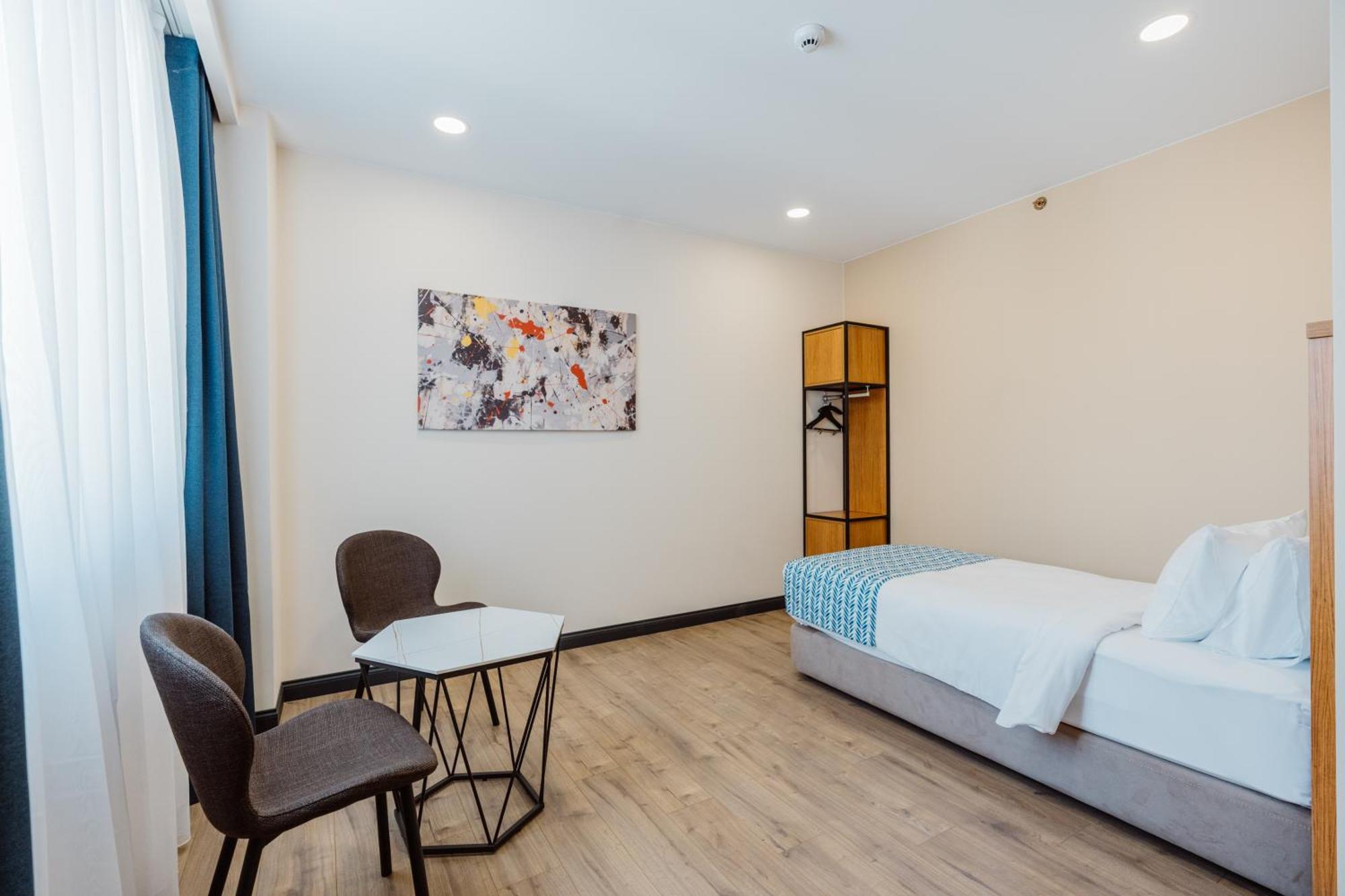Best Western Plus Batumi Exterior photo